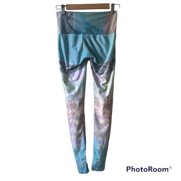 Teeki Tarot Magick Hot Pant Feather Leggings XS - Picture 4 of 15